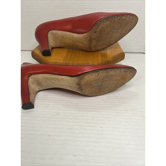 Vintage Salvatore Ferragamo Red Leather Pumps-Szie7.5/EU36-Classic Made in Italy - Picture 9 of 15